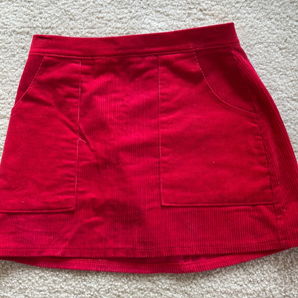Corduroyed skirt